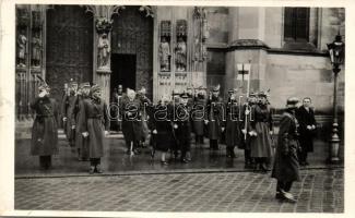 Kassa, bevonulás; Horthy Miklós és Purgly Magdolna a Székesegyháznál / entry of the Hungarian troops