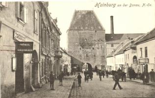 Hainburg an der Donau, Trödler's Möbel, Gold und Silber, shop of F. Barbarzekesch