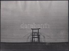 cca 1940 A láthatatlanná válás legendája négy fényképen szemléltetve, németül feliratozott képek, 18...