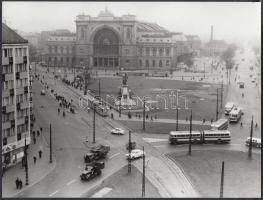 1967-1968 Budapest, Baross tér az átépítés előtt és alatt, Karai S. felvételei, 4 db fénykép, 18x24 cm