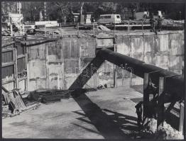 cca 1974-1976 Budapest, a Kálvin téri aluljáró rendszer építése, 8 db várostörténeti szempontból jel...