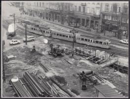 cca 1974-1976 Budapest, a Kálvin téri aluljáró rendszer építése, 8 db várostörténeti szempontból jel...