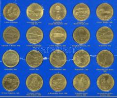 Franciaország 1970. "Az űr története" 20xklf emlékérem sérült papír dísztokban T:2
France ...