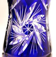 Ólomkristály váza, több rétegű, csiszolt, metszett, hibátlan, m:22 cm