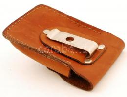 1 db hasított bőr tarsoly, 12,5×8,5×4,5 cm