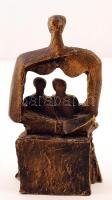Ülő nőalak, ölében két gyermekkel, bronzírozott fém szobor, György jelzéssel, 7,5×10×18,5 cm