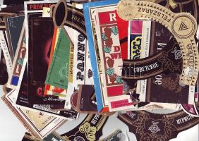 kb 100 db italcimke, benne másodpéldányok