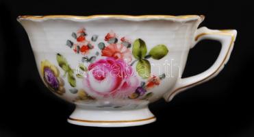 Herendi kézzel festett virágmintás csésze, 2 db tálkával, kiöntővel, hajszálrepedésekkel, lepattanás...