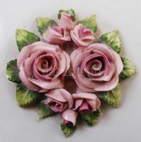 Unter Weissbach rózsás porcelán bonbonier, apró lepattanással, jelzett, 13x9x11 cm