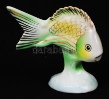 Hollóházi, kézzel festett hal, jelzett, hibátlan. 7,5x9cm