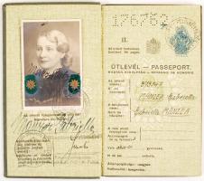 1939 A Magyar Királyság által kiállított fényképes útlevél / Hungarian passport