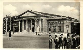 10 db VEGYES magyar városképes lap; sok Budapest / 10 mixed Hungarian town-view postcards; many Buda...