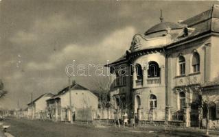 20 db VEGYES magyar városképes lap / 20 mixed Hungarian town-view postcards