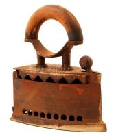 Régi öntöttvas szenes vasaló,/ Vintage coal iron, 22x20x10cm