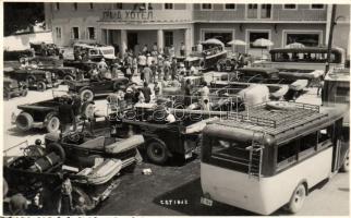 Cetinje, hotel, automobiles, autobus, photo