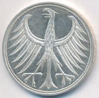 NSZK 1972F 5M Ag T:2-
GFR 1972F 5 Mark Ag C:VF