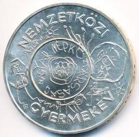 1979. 200Ft Ag "Nemzetközi gyermekév" T:BU