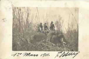 1911 African native hunters, photo