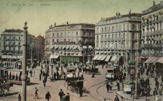 Madrid, Puerta del Sol / gate, hotel (wet corner)