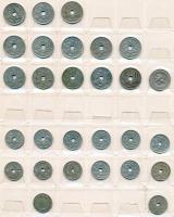 Belgium 322db vegyes fémpénz berakólapokon T:vegyes
Belgium 322pcs of mixed coins on sheets C:mixed