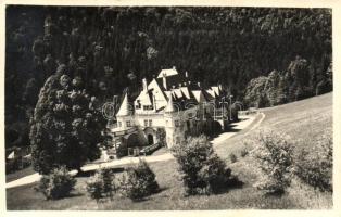 Kenyered, Kuneradský zámok / castle