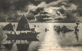 Tonkin, Baie d'Along 'Le Sully' / bay, sinking steamship, night (f)