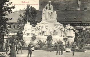 Budapest V. Vörösmarty szobor