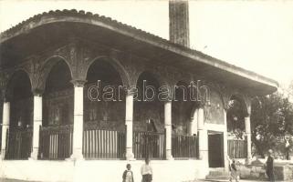 Tirana, mosque, Albanian folklore photo (EK)