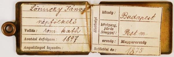 1897-ben felavatott népfölkelő nyitható magyar katonai dögcédulája rézből, hozzá tartozó személyi papírral együtt / 1897 Hungarian identity tag from reiz with document inside