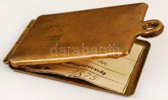 1897-ben felavatott népfölkelő nyitható magyar katonai dögcédulája rézből, hozzá tartozó személyi pa...