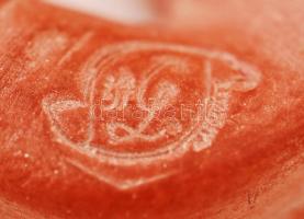 Díszes népi motívumos cseréppipa-fej, réz fedővel, Galambos Lajos kaposvári pipakészítő "G. L. ...