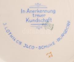 Svájci porcelán tányér, matricás, jelzett, d: 23,5 cm + a hozzá való fa tartó