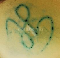 Gorka Lívia (1925-2011): Madaras kerámia váza, apró kopásnyomokkal, jelzett, d: 12,5 cm, m: 20,5 cm