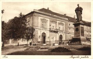 Pécs, Püspöki palota