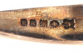 Ezüst (Ag.) antik cukorfogó, jelzett, mesterjeggyel, h:9 cm, nettó:13 g