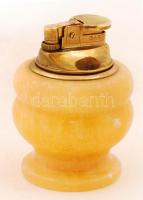 Régi alabástrom öngyújtó, réz gyújtószerkezettel, utántölthető, d: 5 cm, m: 8,5 cm