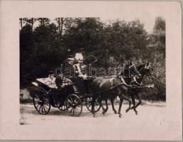 1910. Ferenc József Prágában, 22x17 cm fénykép, alul kis szakadás / Kaiser Franz Josef in Prag, Foto, unten kl. Riß