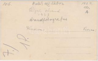 1929 Budapest, szigeti strand, hidak egy lábon, feliratozott fotó a Szentpál mozgásművészeti iskola ...