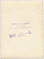 1942. július 5. Tiszavölgyi József felvételei egy balatoni kirándulásról, 11 db fénykép 6x9 cm és 5x...