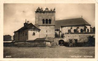 Késmárk, Katolikus templom és haranglába / Catholic church and bell (EK)