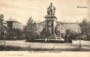 Budapest V. Deák Ferenc szobor, kiadja Ganz Antal (ázott sarok / wet corner)