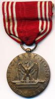 Amerikai Egyesült Államok 1941. "Hadsereg Jó Magaviseleti Érem" Br kitüntetés mellszalagon T:2 USA 1941. "Army Good Conduct Medal" Br decoration with ribbon C:XF
