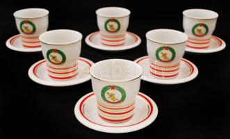 Hollóházi Honvéd porcelán készlet, 6 db pohár (d: 6,5 cm, m: 6,5 cm) a hozzá tartozó csészealjakkal (d: 11 cm), kézzel festett, jelzett, apró kopásnyomokkal, eredeti dobozában