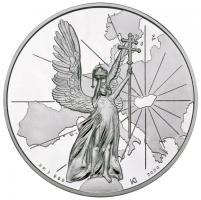 Kósa István (1953-) 2000. "Európa Közepén 1100 éve" Ag emlékérem eredeti dísztokban tanúsítvánnyal (124.416g/0.999/65mm) T:PP