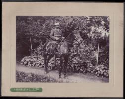 cca 1910 Lechnitzky Ottó (Beszterczebánya): Lovas gazda fényképe kartonra ragasztva, 12x16 cm, karton 17x22 cm