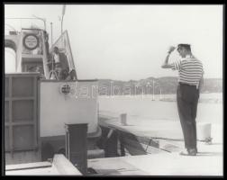 cca 1960-1965 Szántód-Tihany balatoni komp üzem közben, 5 db jelzetlen fotó Kotnyek Antal (1921-1990) fotóriporter hagyatékából, későbbi nagyítások 18x24 cm