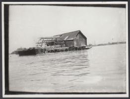 cca 1910 Dunára telepített vízimalom, 9x12 cm