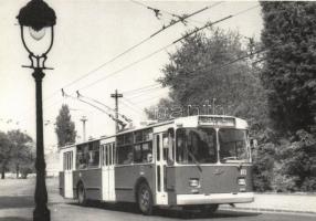 1970 Budapest közlekedéstörténete (buszok, villamosok, stb.) - a BKV modern képeslapsorozata 18 megí...