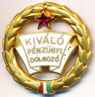 ~1970. "Kiváló pénzügyi dolgozó" aranyozott zománcozott kitüntetés, miniatűrrel, eredeti tokban T:1-