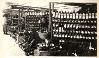 Szeged, Papucs piac (ragasztónyom / gluemark)